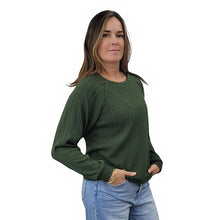 WOMEN'S CREWNECK CABLE KNIT SWEATER PINE GREEN