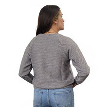 WOMEN'S CREWNECK SCOTLAND KNIT SWEATER GREY