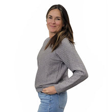 WOMEN'S CREWNECK SCOTLAND KNIT SWEATER GREY