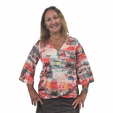 WOMEN'S LIVV TOP BELL SLEEVE ABSTRACT RED
