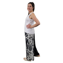 WOMEN'S WRAP PANTS FLORAL NAVY/WHITE