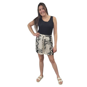 WOMEN'S WRAP SHORTS FLORAL BLACK/CREAM